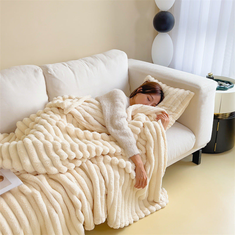 Cloudrest Throw collection