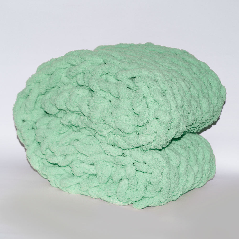 Thick Handwoven Chenille Knitted Throw Blanket